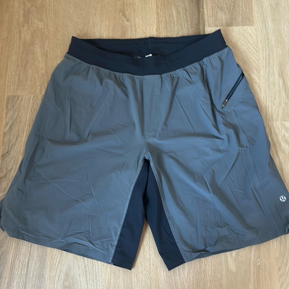 Men’s lululemon grey shorts - size large